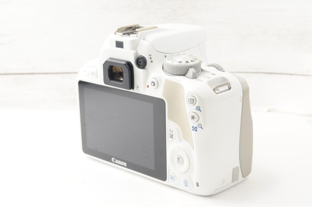 ❤️希少ホワイト❤️スマホ転送❤️Canon kiss X7