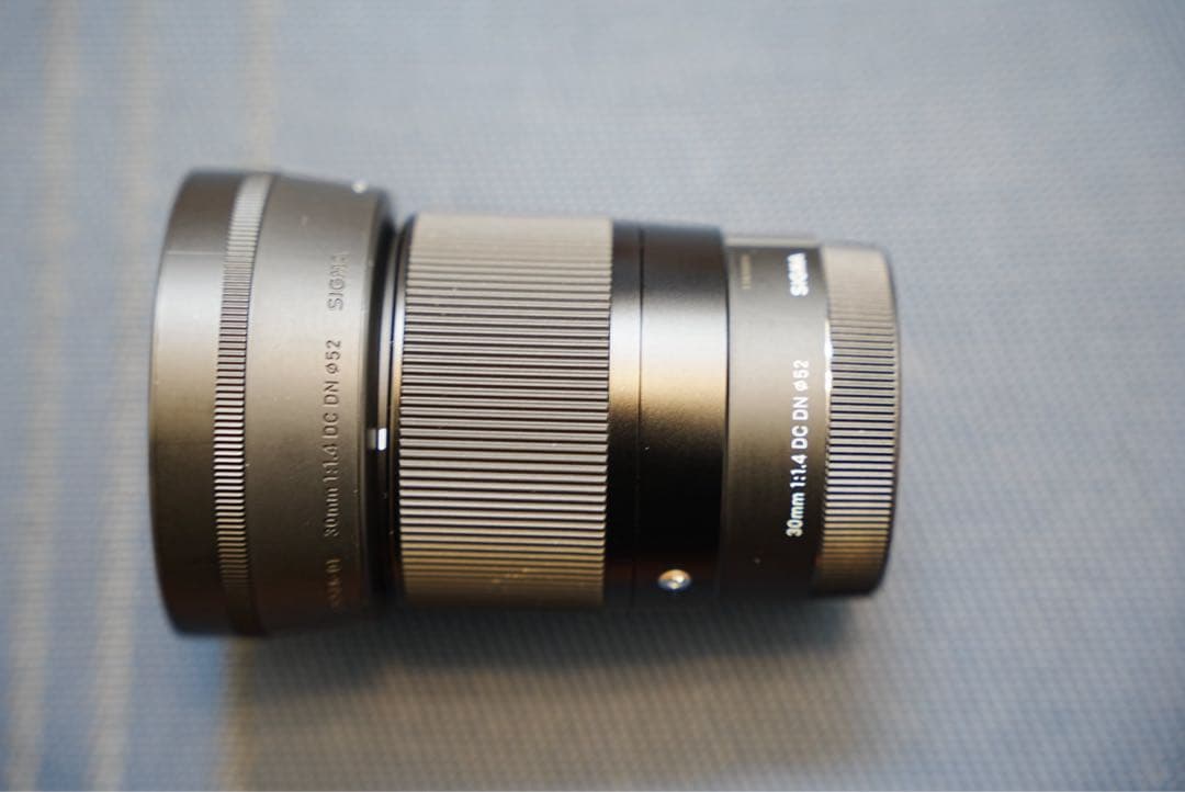 【お値下げ致しました！】SIGMA 30㎜ F1.4 DC DN フィルター付き
