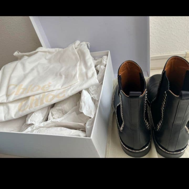 クロエ サイドゴアブーツ ショートブーツ レザー ブラック