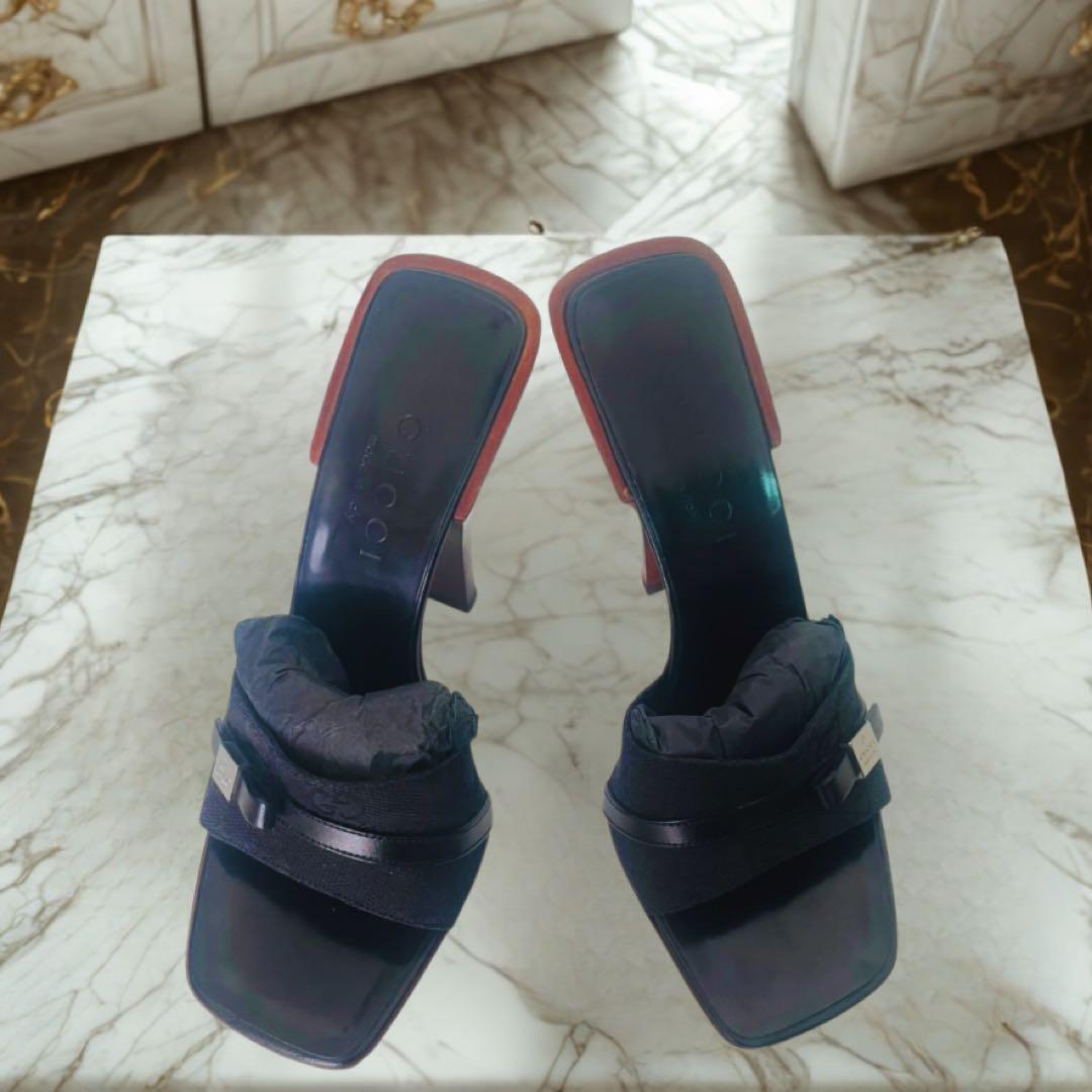 GUCCI サンダルGGキャンパス　ウッドリボンヒール　ブラック