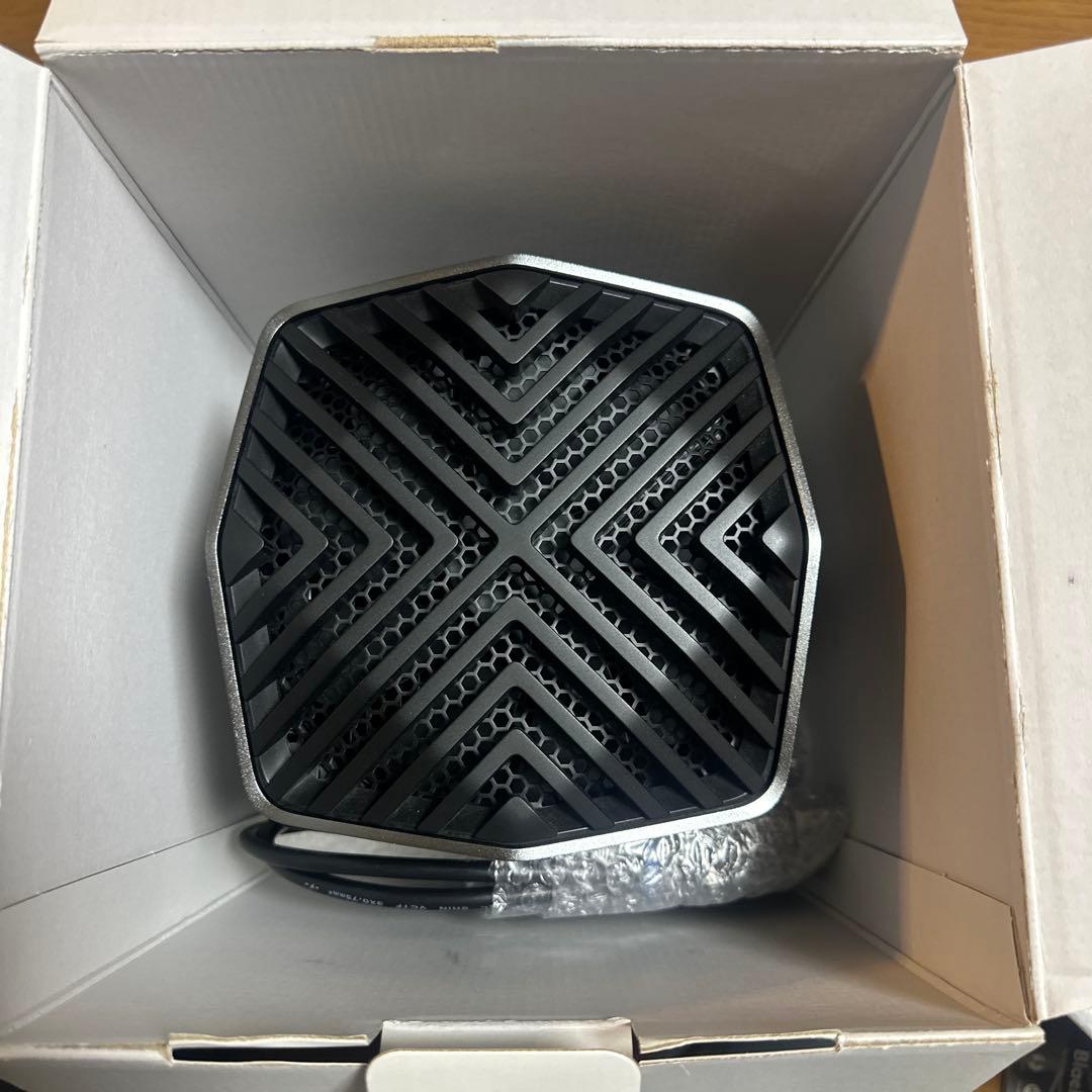 外付けハードディスク・ドライブ Blackmagic eGPU RX580