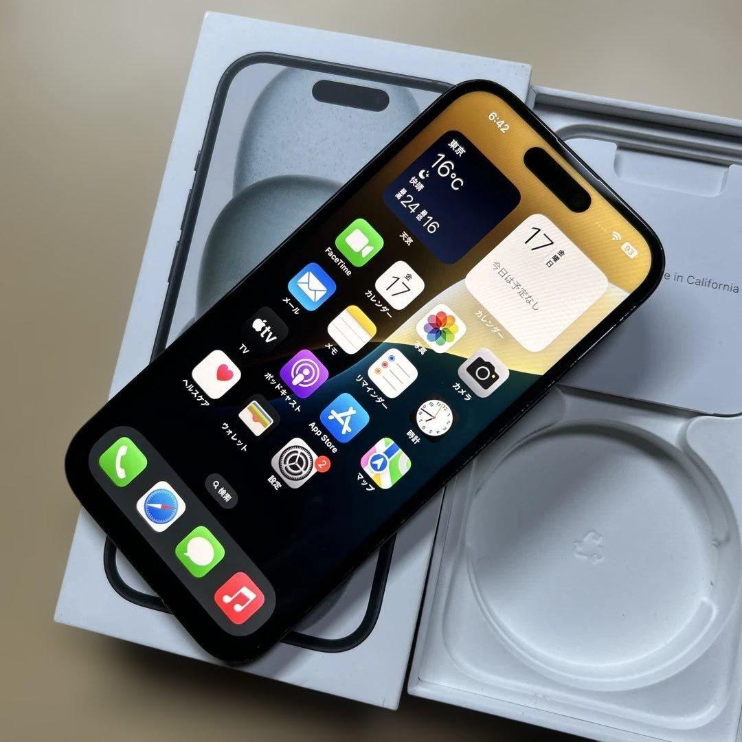 iPhone15 128GB SIMフリー　割れなし　バッテリー最大容量84%