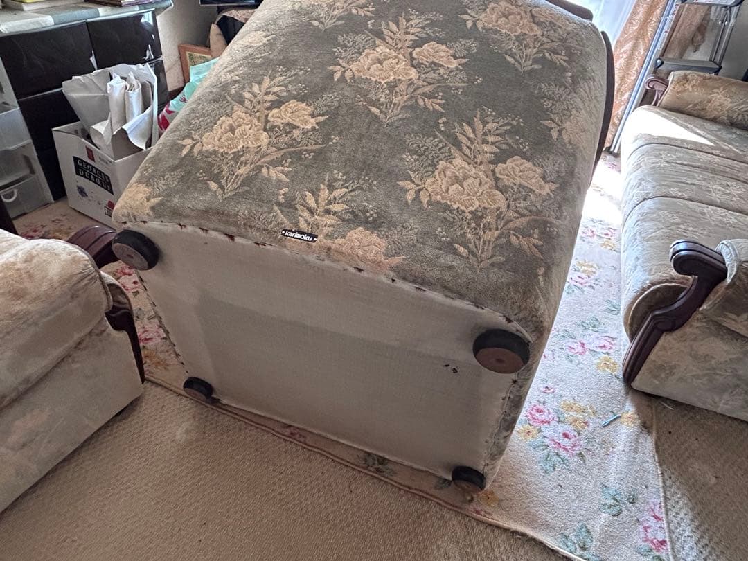 2脚まとめ 昭和レトロ オールドカリモク 金華山 1人掛け ソファー 花柄 千葉