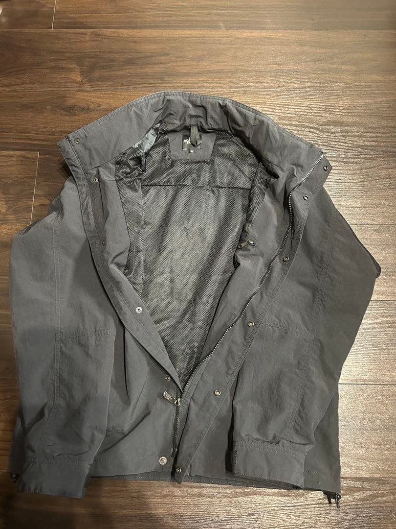 ノースフェイスハイドレナウィンドジャケットタグ付き早いもの勝ち！