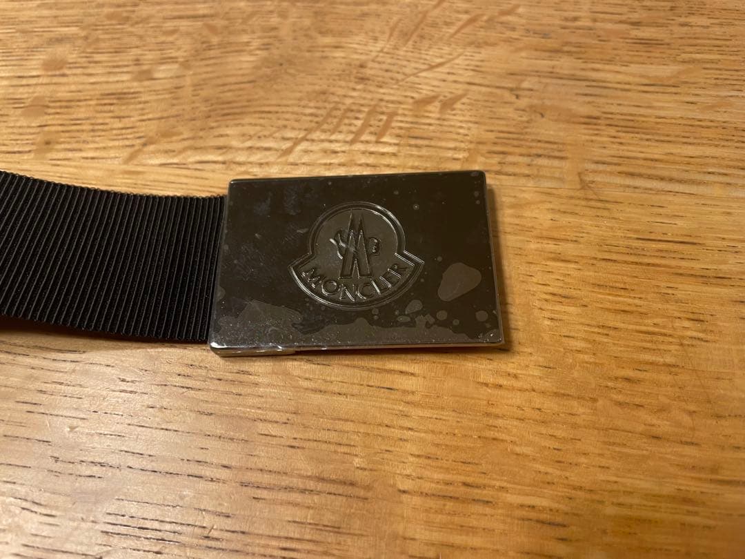 新品 MONCLER ベルトのみ ブラック