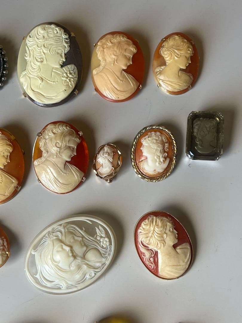 高琦カメオ　ペンダント　アクセサリー　ブローチ　27個セット