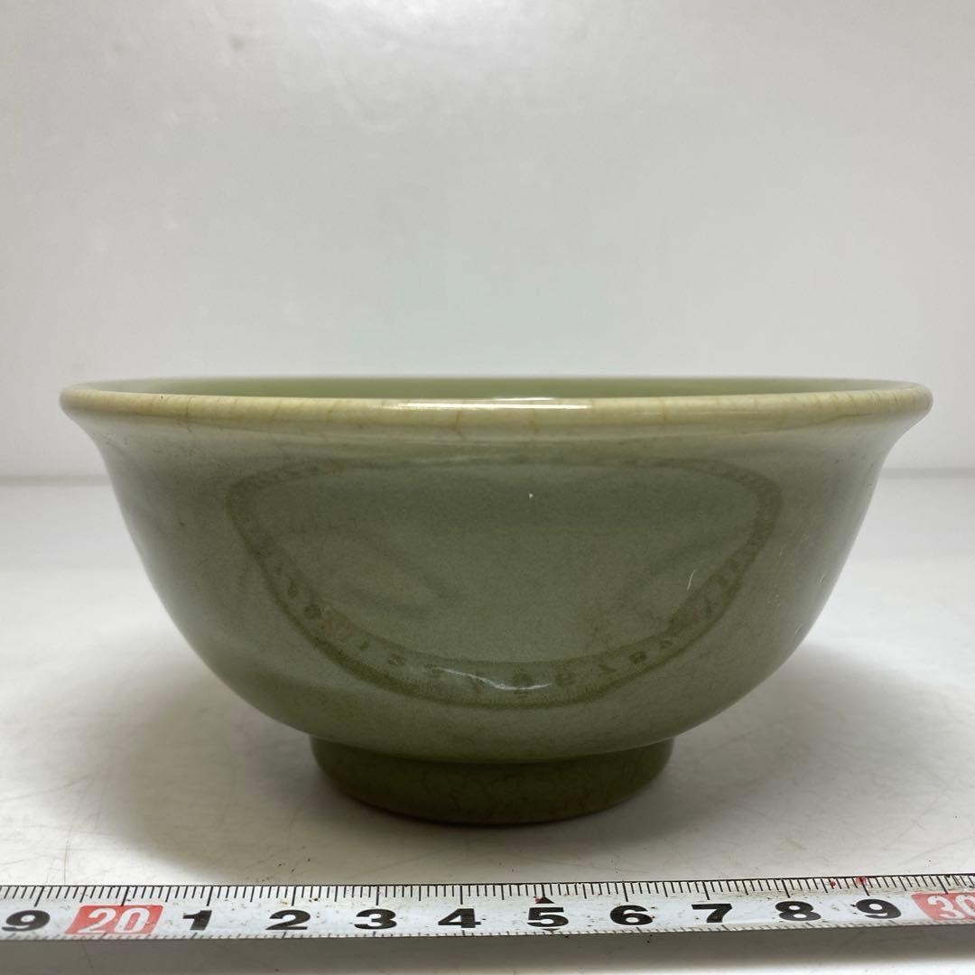 中国元時代 竜泉窯 青硫茶碗 直径約13.5cm タトチ　東T8-0207