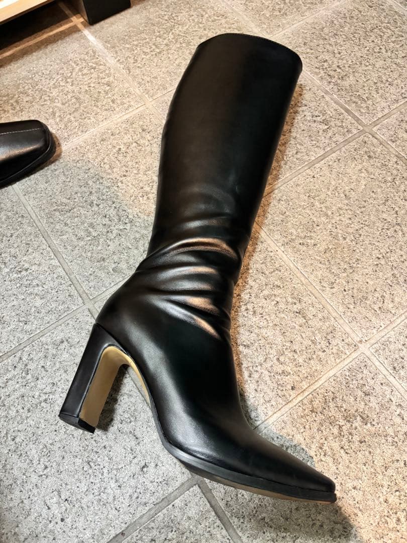 Betty slim long ブーツ