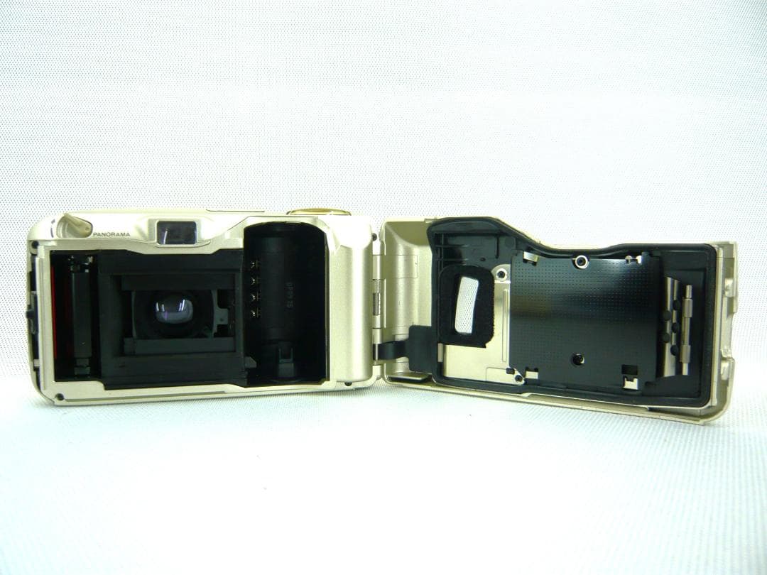 OLIMPUS 　フィルムカメラ　µ【m j u:】－Ⅱ リモコン付き