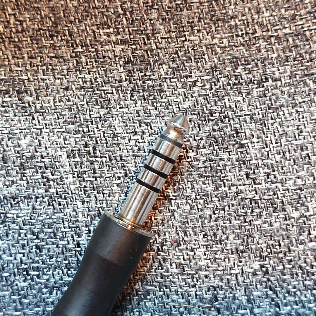 イヤホン WAGNUS. Esmeralda Sheep