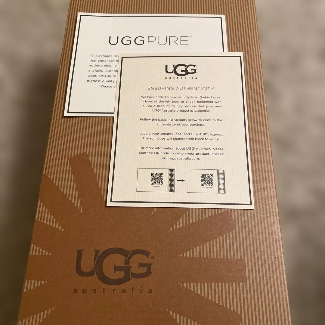 UGG DAKOTA グレー モカシン シューズ　新品未使用