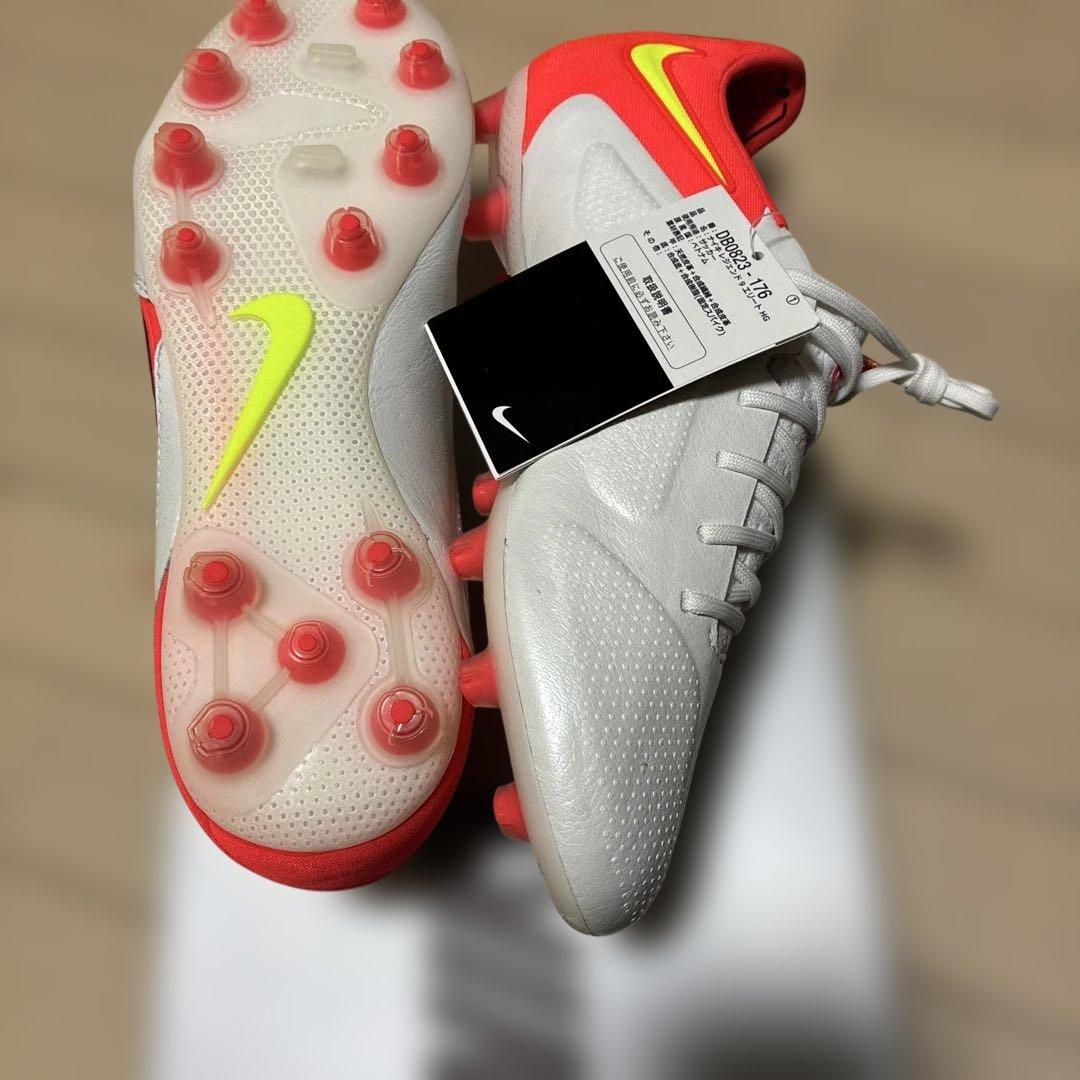 新品タグ箱袋あり　Nike ティエンポレジェンド9 HG 26cm スパイク