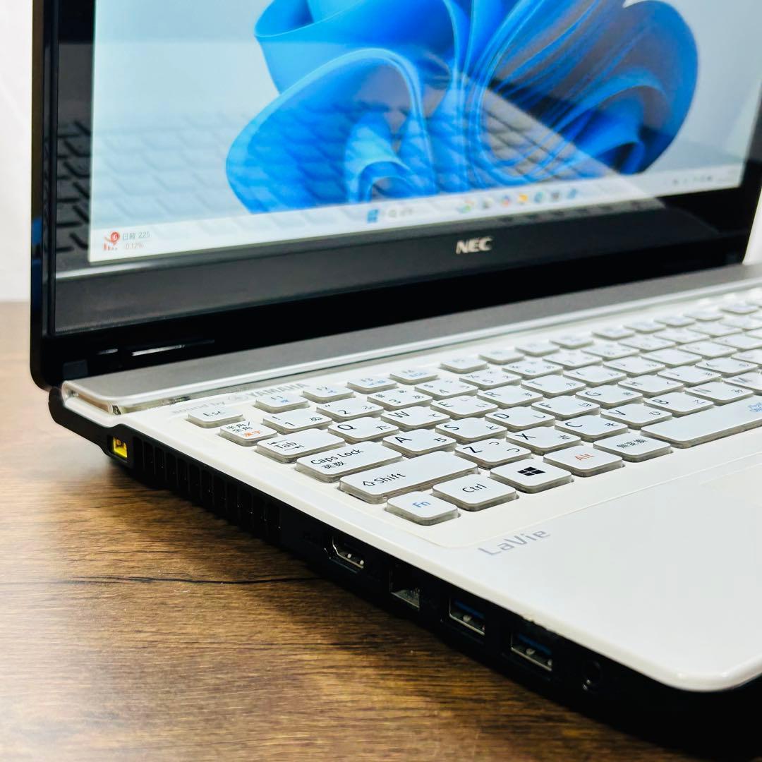 NECノートパソコンi7/SSD512G/16G Office付 Win11