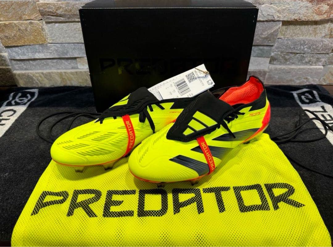 プレデターエリート FT/FG 25.0cm 新品未使用