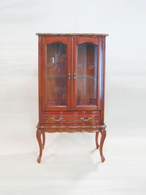 【マホガニー家具】　ディスプレイラック・キャビネット　（猫脚/引出1杯）