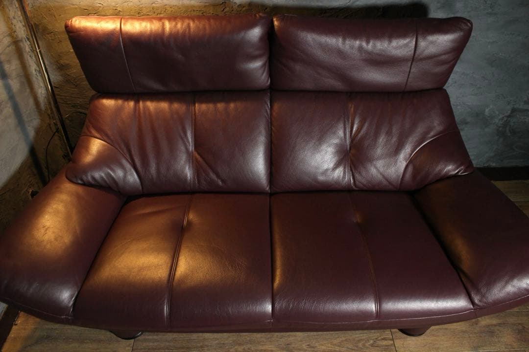 首都圏送無料〜カリモク　29万　クラウド　本革張り　2.5人掛け　ソファ　赤茶