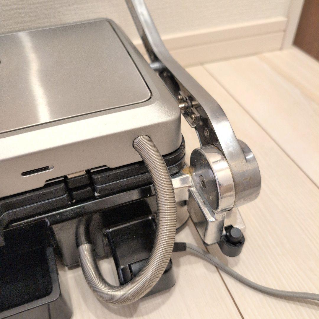 【De Longhiデロンギ マルチグリル 上下温度調整可能 CGH1011DJ