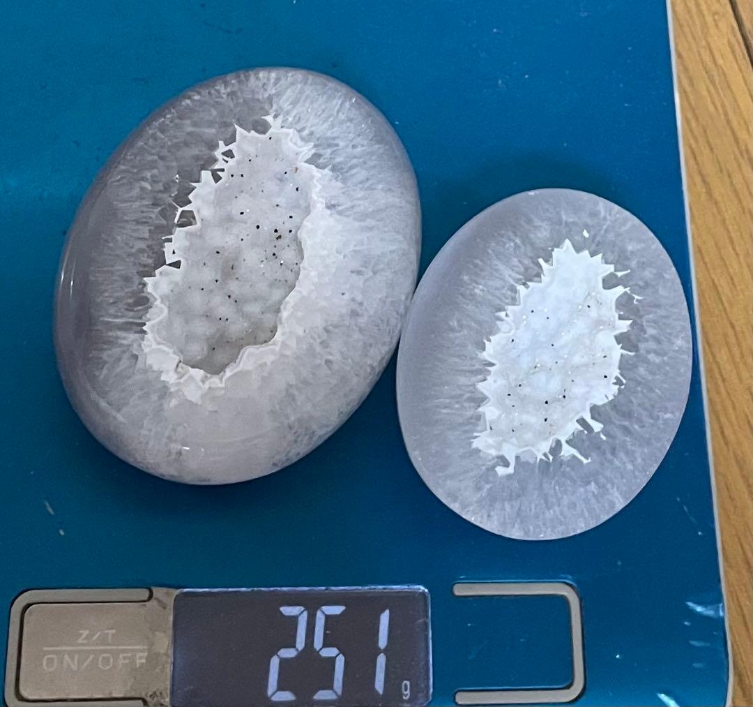 トレジャー瑪瑙 ドゥルージーアゲート 聚宝盆 雪模様 シュガー トルマリン共生