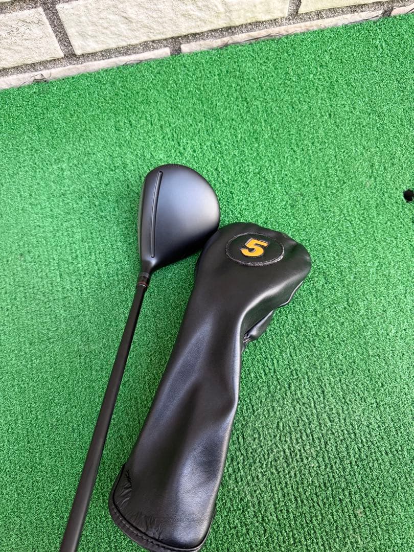 オノフ KURO フェアウェイアームズ ONOFF CBT 622F 【5W】