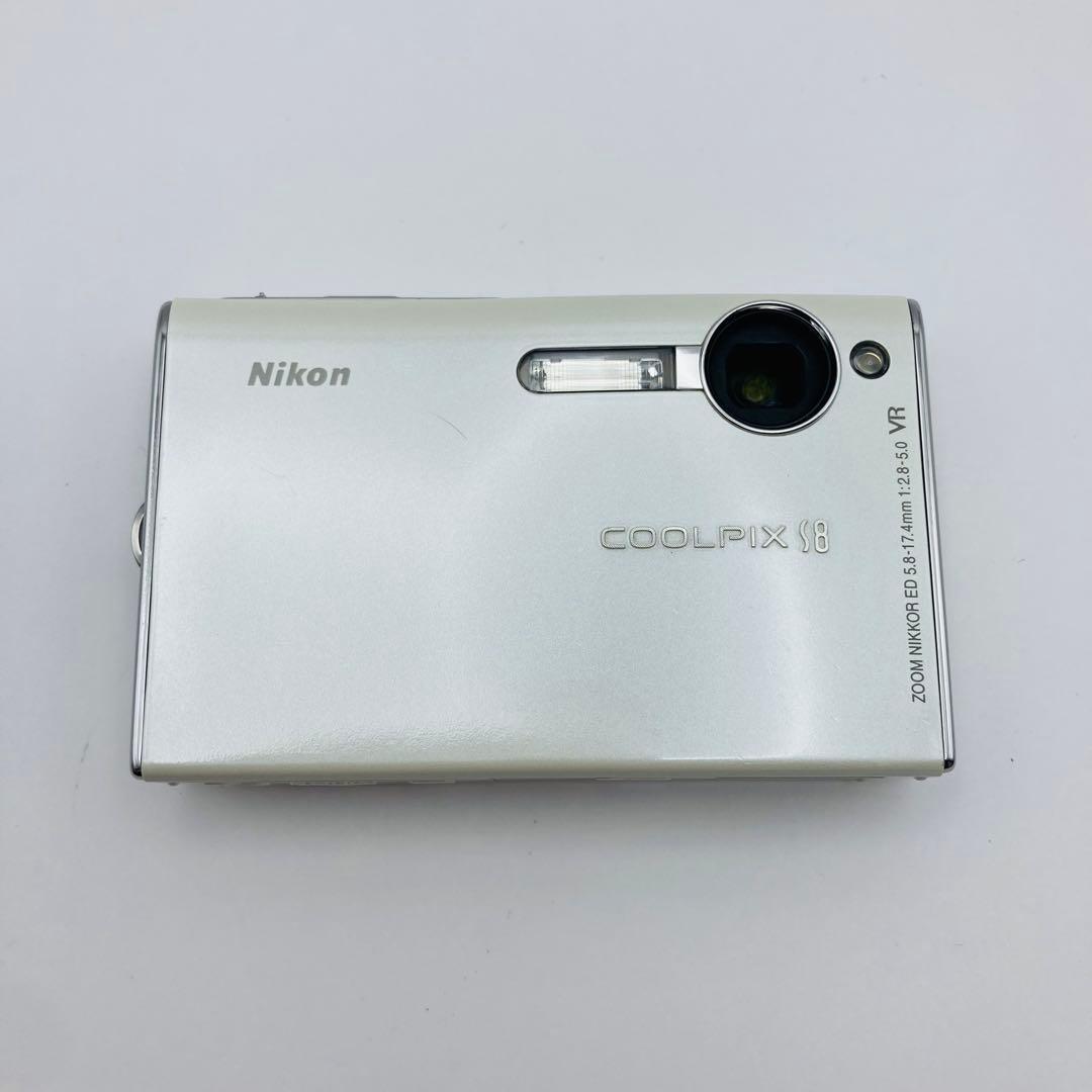 Nikon COOLPIX S8 コンパクトデジタルカメラ　ニコン　クールピクス