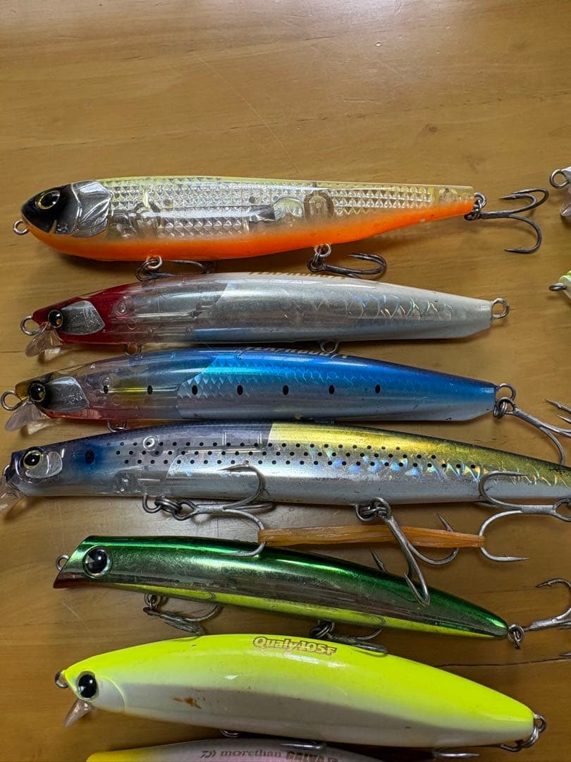 サーフ　シーバス　ルアーセット　まとめ売り