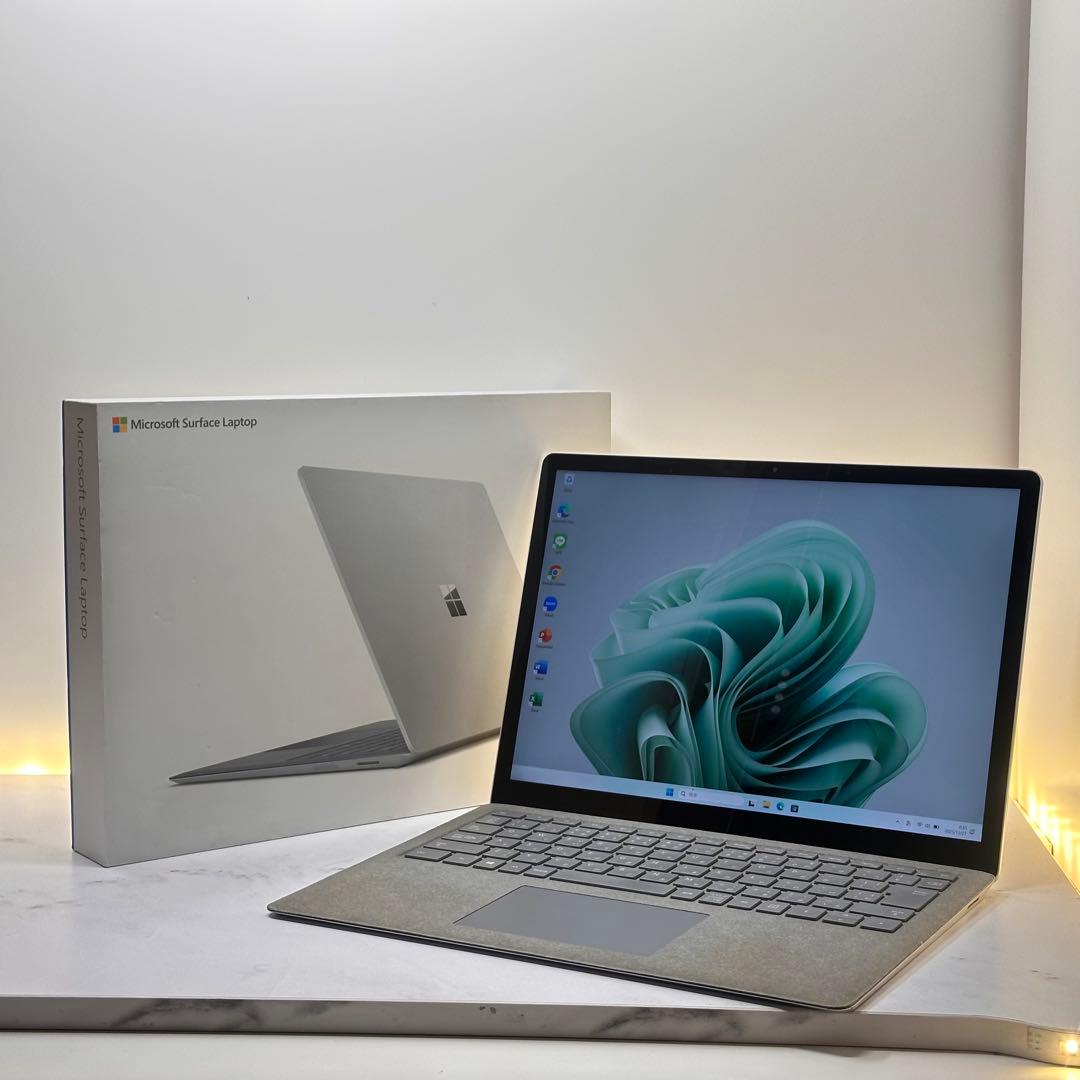 【特価品】【化粧箱付属】Surface Laptop Corei5/8/128