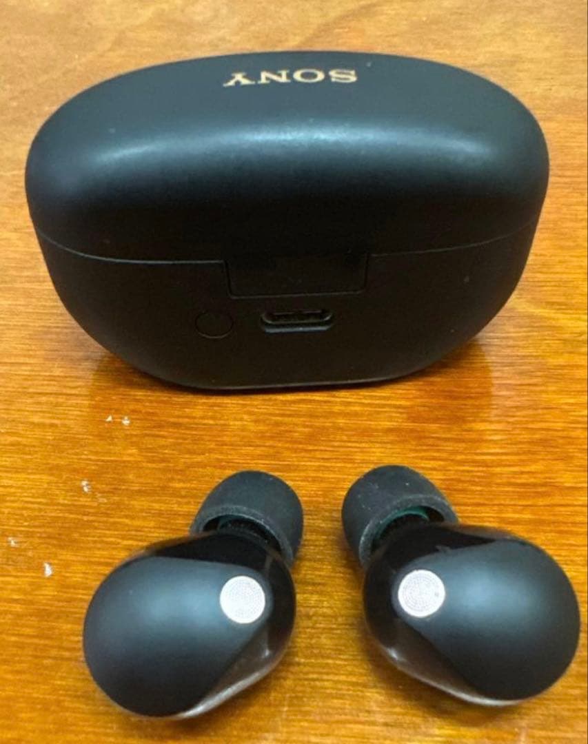 【超極美品】SONY WF-1000XM5 充電ケース【最終値下げ早者勝ち】