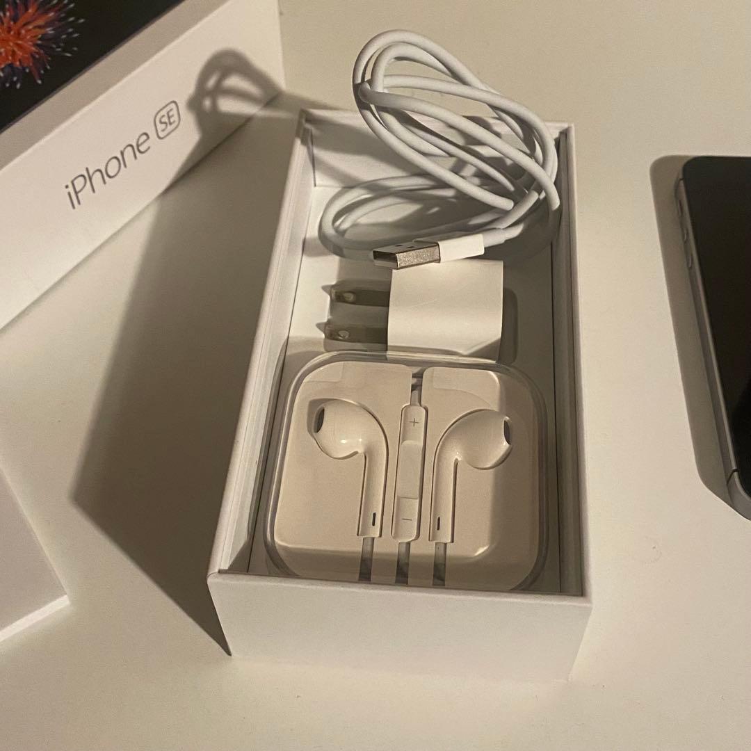 Apple iPhoneSE 第1世代 32GB A1723 SIMロックなし