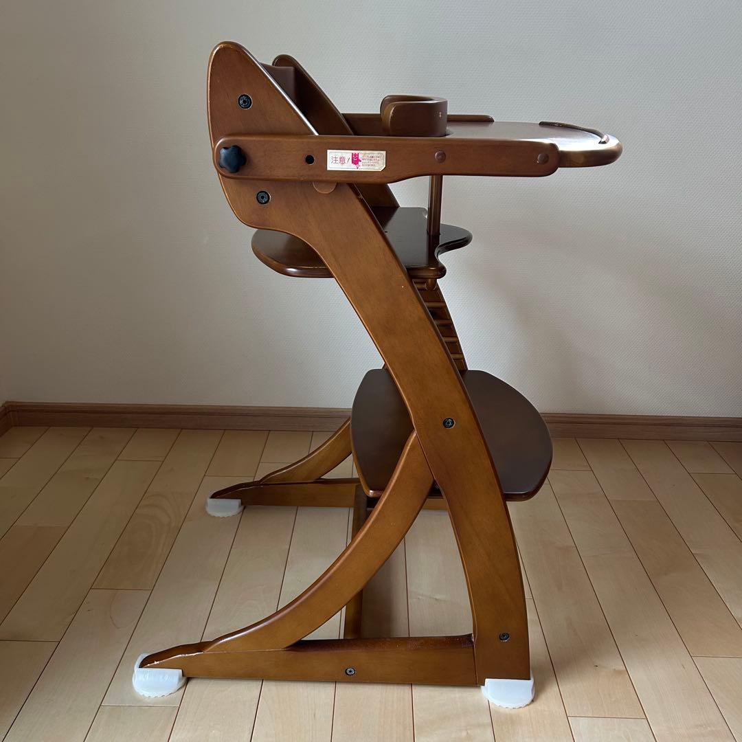 大和屋　すくすくチェア