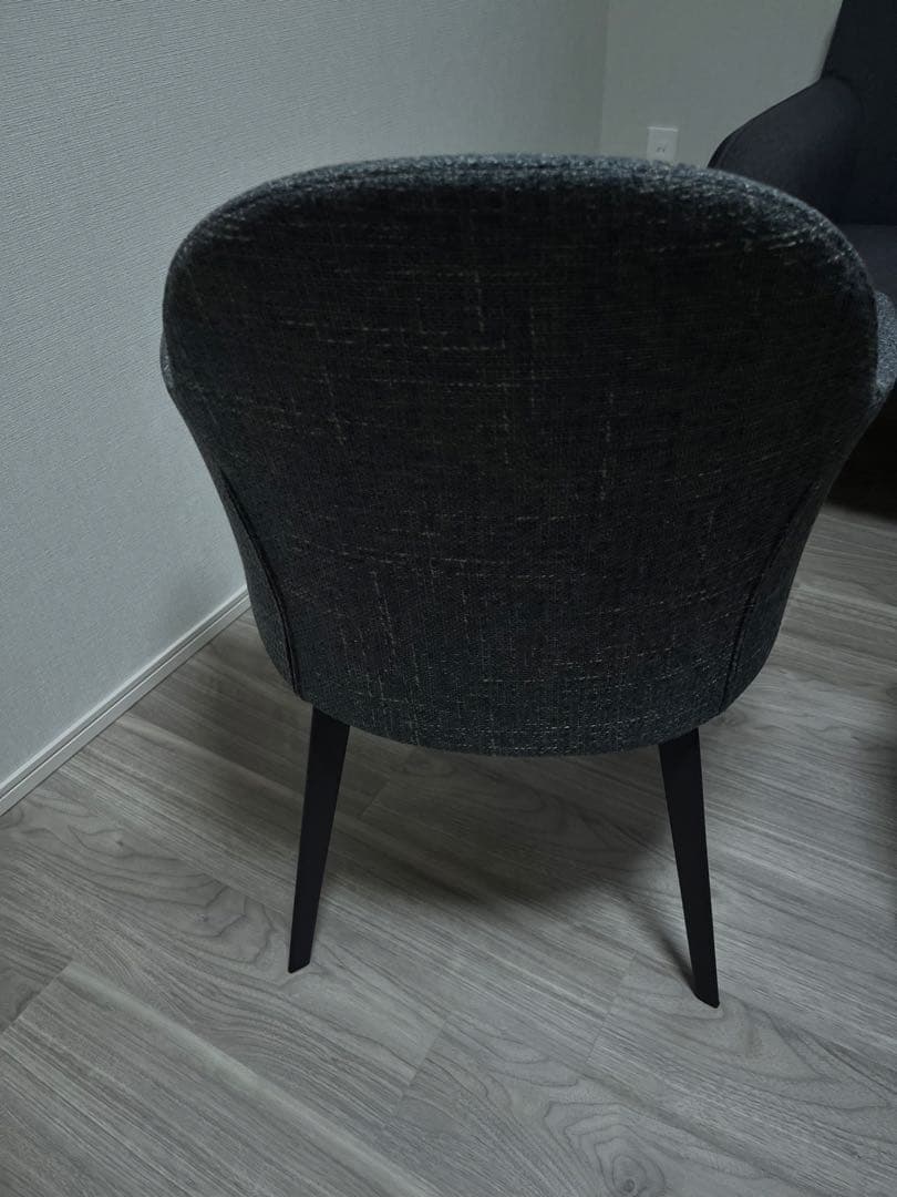 【1/31までの出品】定価45,790円　ダークグレー アームチェア