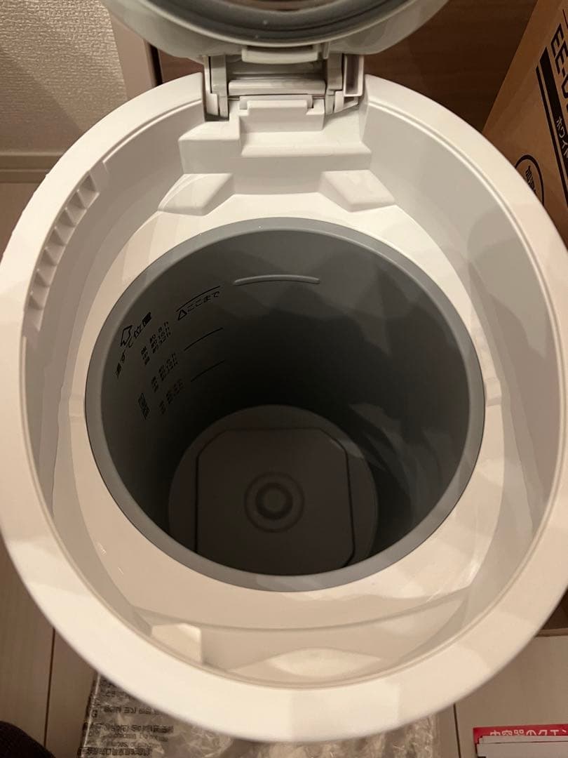 象印のスチーム式加湿器、EE-DE50-WA