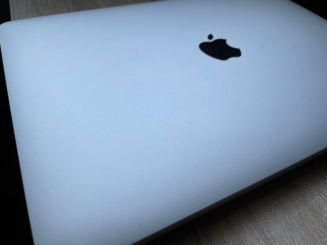 MacBook Pro 2020（16GB,512GB SSD,Core i5)