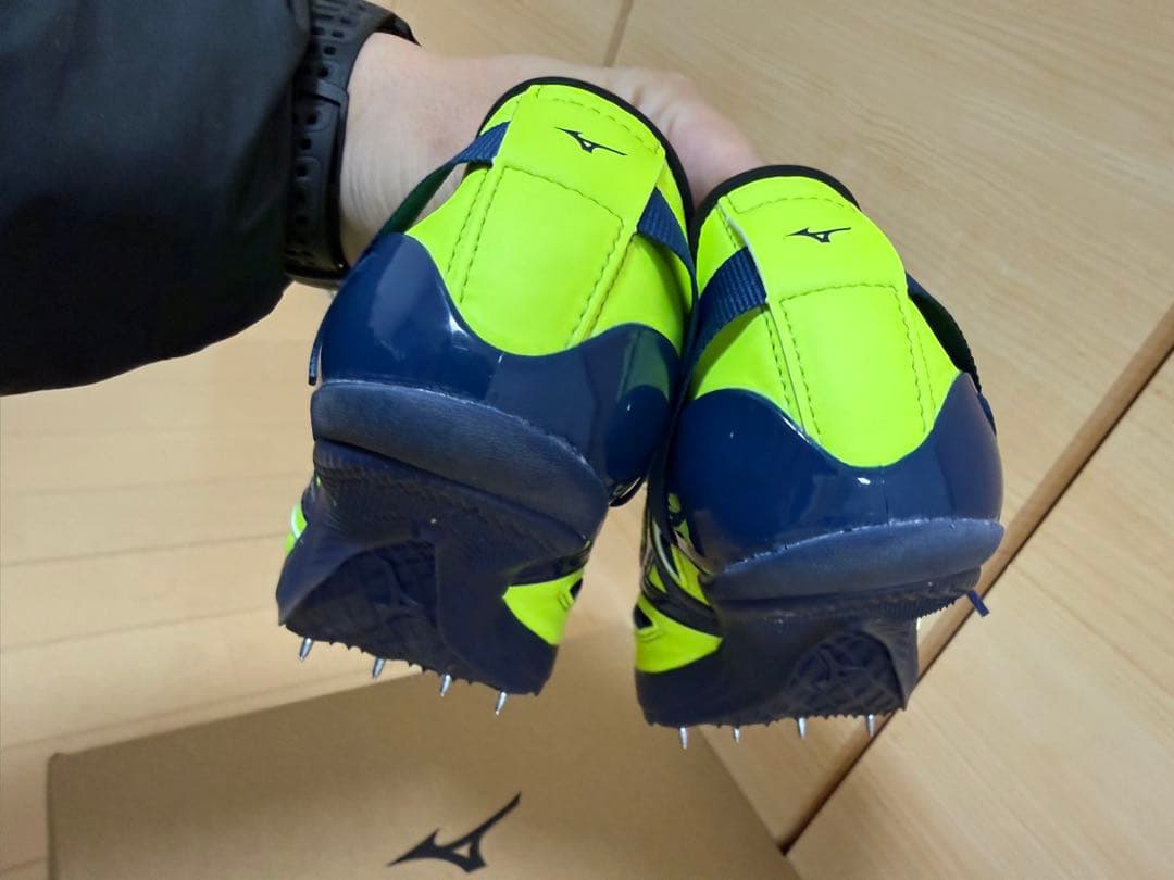 Mizuno クロノインクスネオ　25.5cm