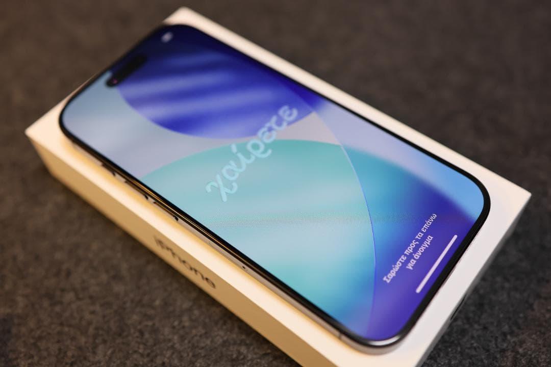 iPhone 16 Pro 258GB ブラックチタニウム【バッテリー