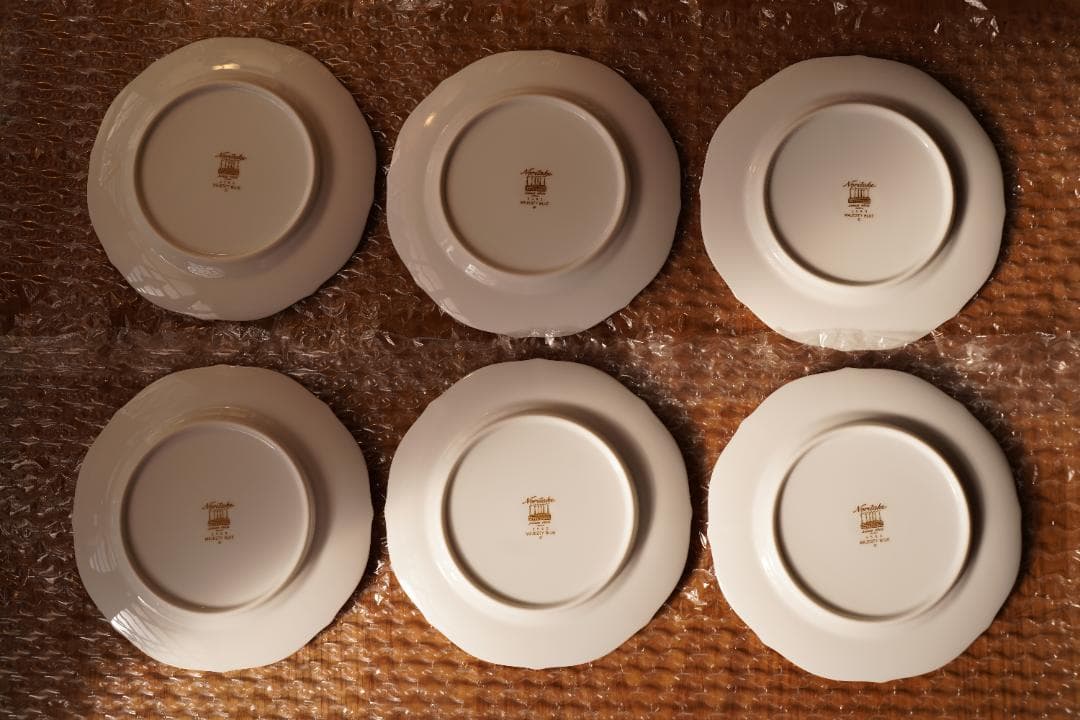 ダイヤモンドコレクション「マジェスティブルー」約18センチ皿６枚 by ノリタケ