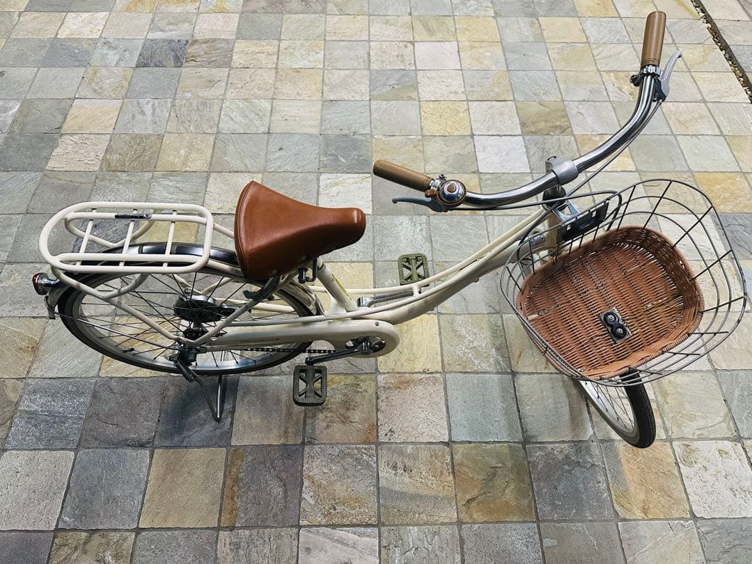 22インチ クリームFeerique Jr フェリーク ジュニア 自転車 アサヒ