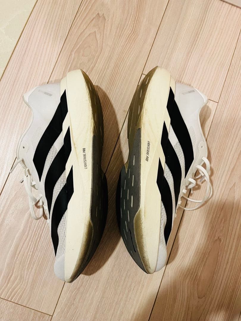 アディゼロ　エボSL 28.0.cm