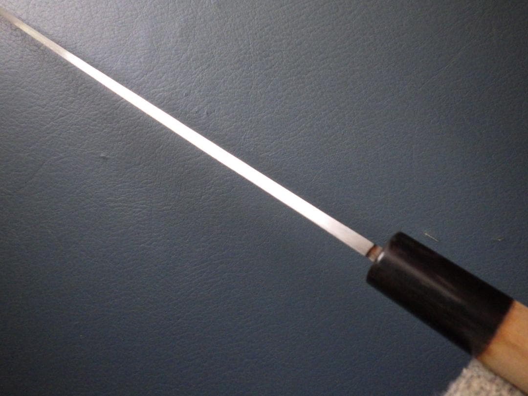 b*6様 京都/有次・特製/柳刃刺身包丁★黒水牛柄・霞手研ぎ済み★