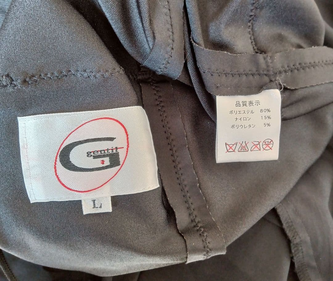 社交ダンス用ラテンドレス 黒と金 スパンコール装飾　ジャンティ製