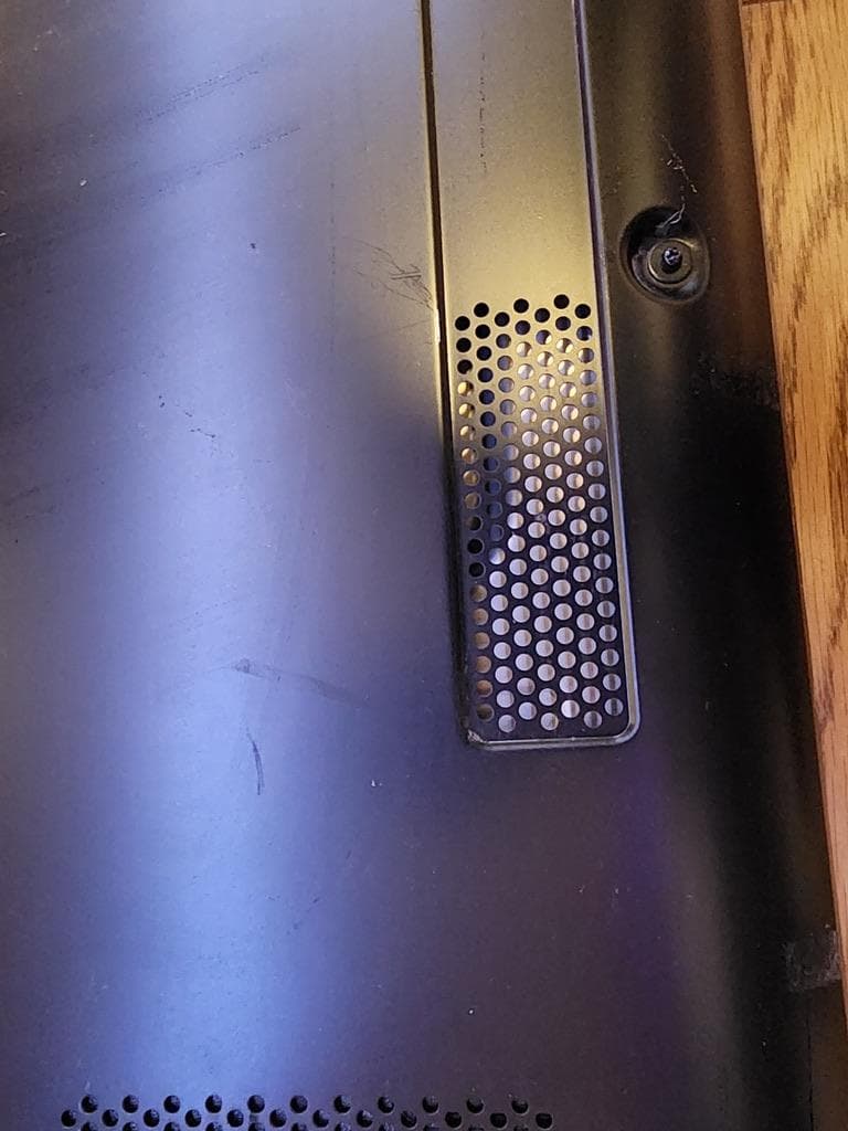 ５５インチテレビ本体のみです。セット販売も可能