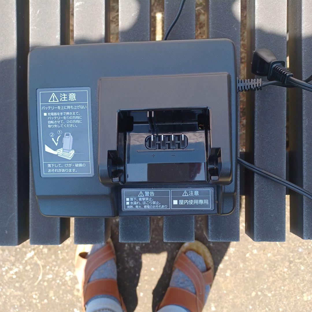 ブラウン 電動アシスト自転車 シティタイプ