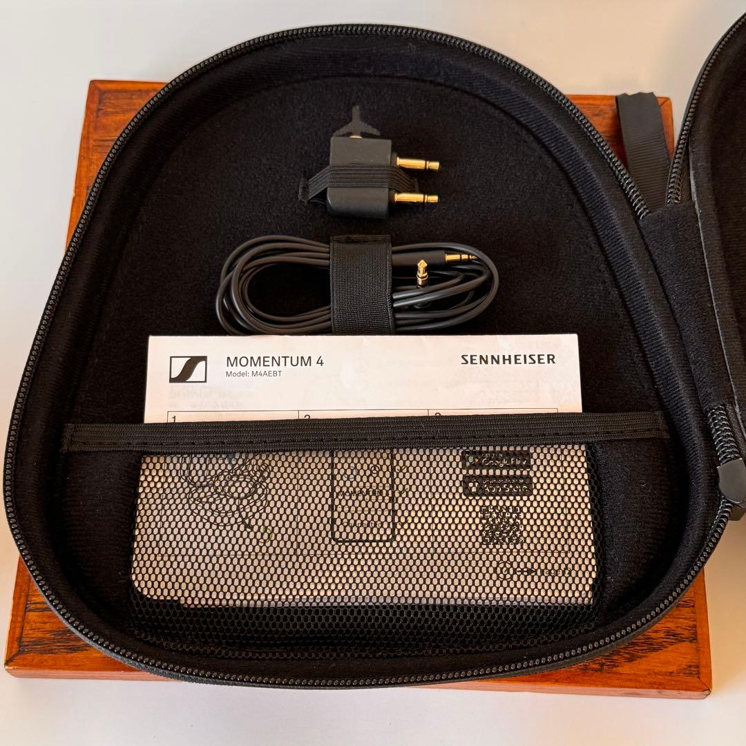 【Sennheiser Momentum 4 】ワイヤレスヘッドホン／付属品完備