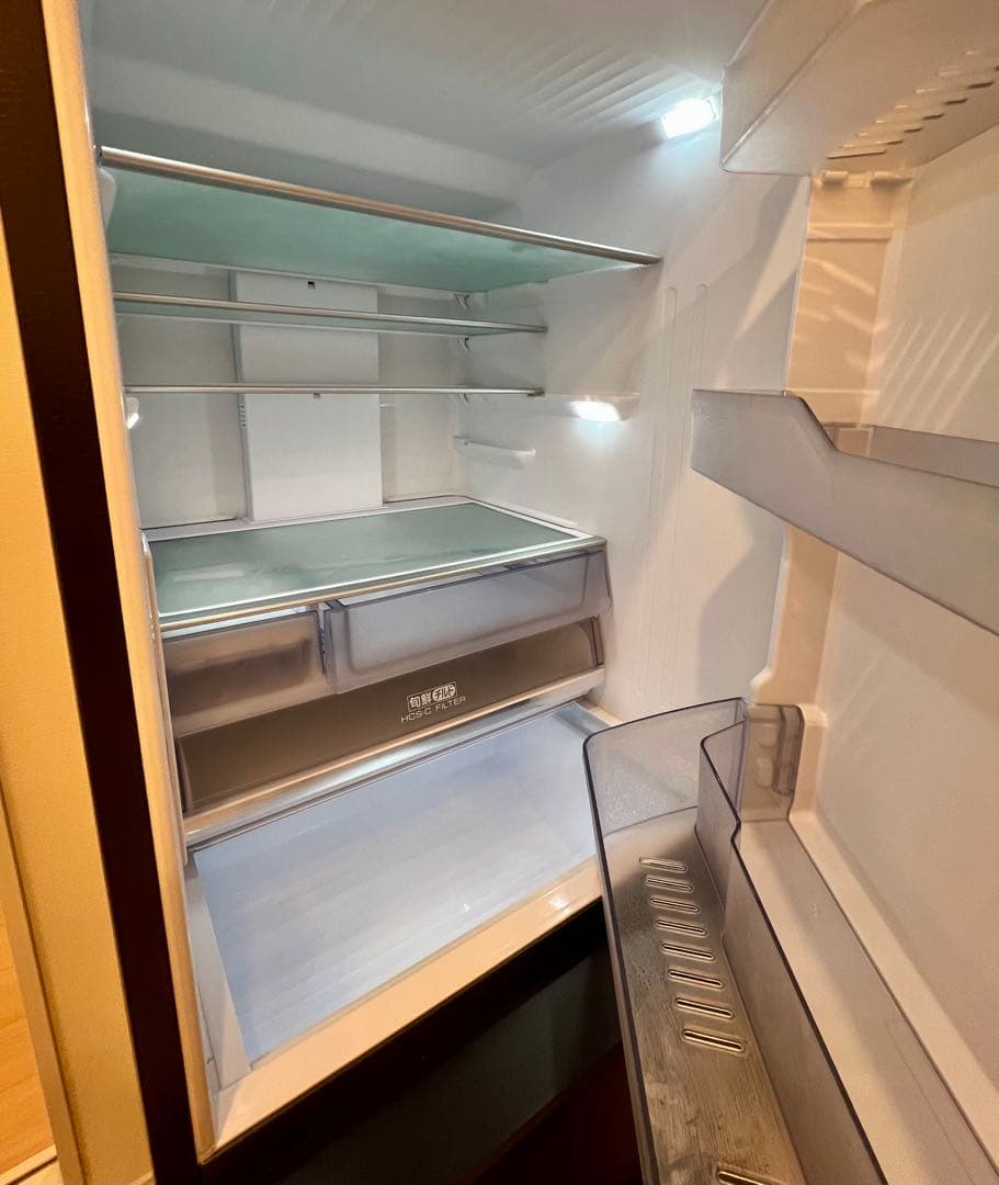 m*様 【12日まで値下げ】AQUA 大容量冷蔵庫 AQR-V43J (T) 4