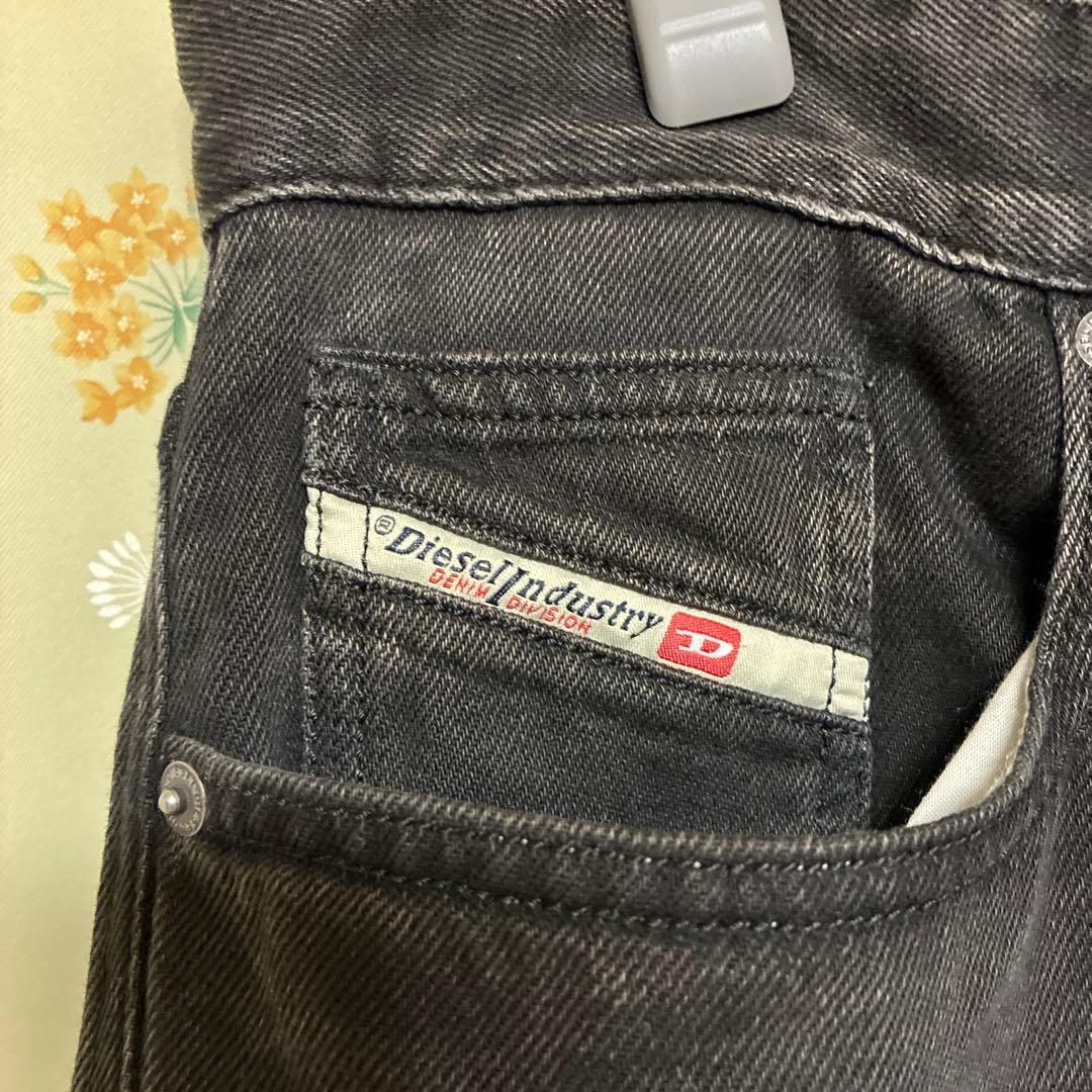 パンツ DIESEL Relaxed Jeans D-Rise 09j96 W30L30