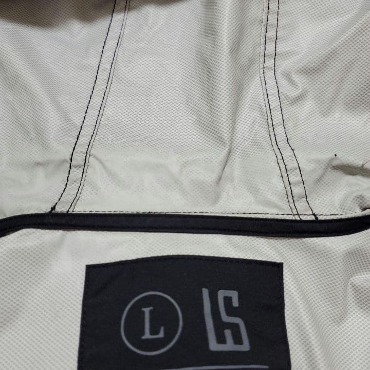 【美品】ルースイソンブラ ピステ パーカー ジャケット 黒 L ピースワン 廃盤