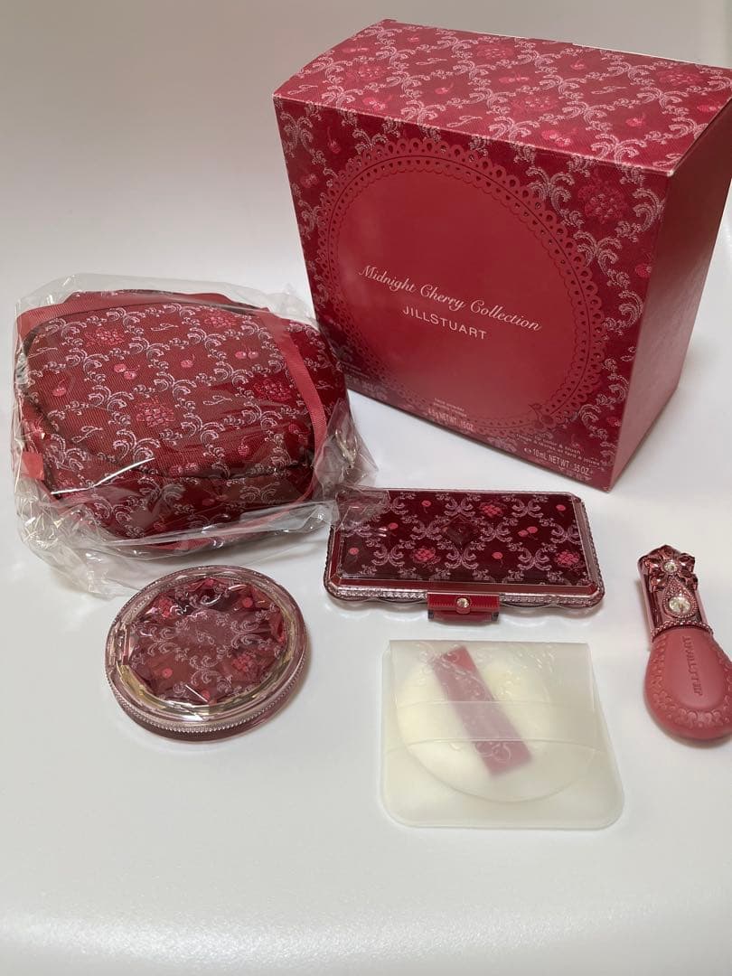 JILLSTUART クリスマスコフレ　ミッドナイトチェリー　コレクション
