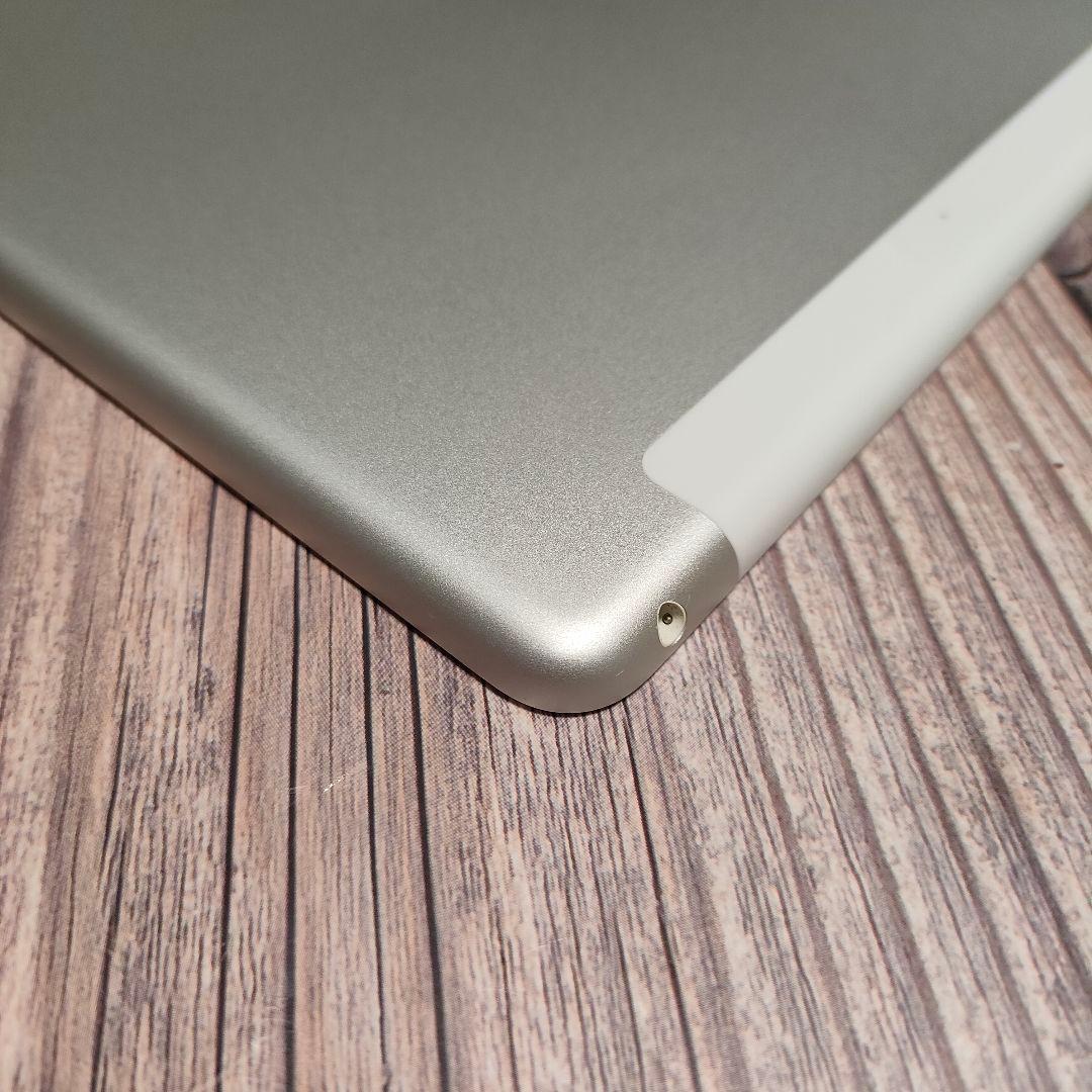 iPad 第7世代 32GB SIMフリー 美品