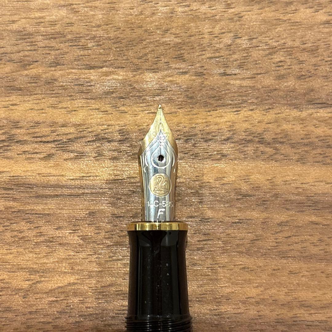 ペリカン 万年筆 赤縞 14金 F 14C-585 M400