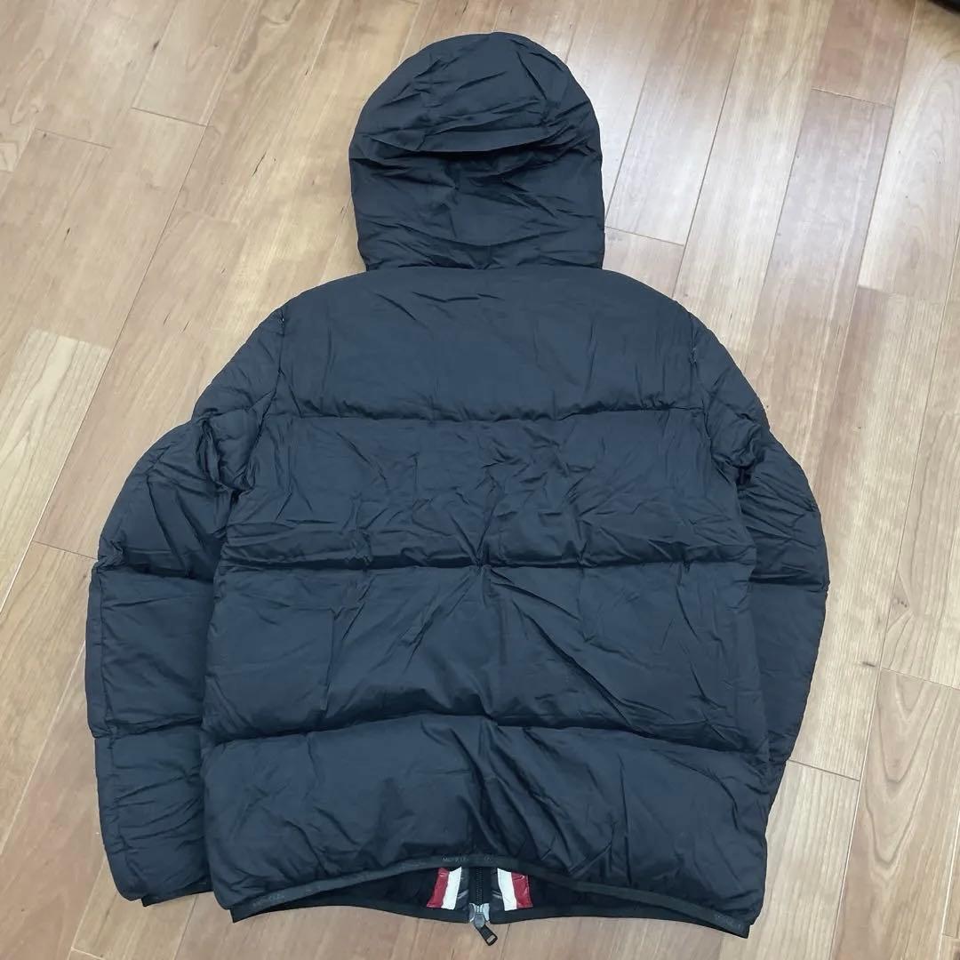 近年モデル MONCLER CHAMPSAUR ダウンジャケット 3 XL相当