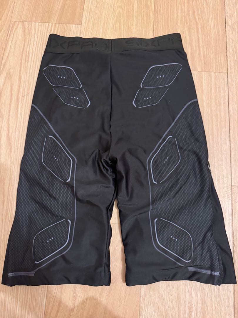 最終値下げ【正規品】シックスパッド パワースーツ メ上下 S メンズ